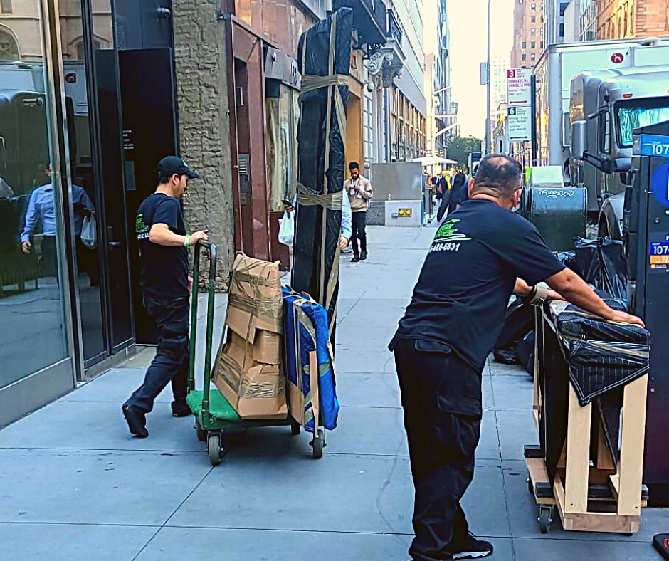 Special items moving including antiques artwork and valuable belongings